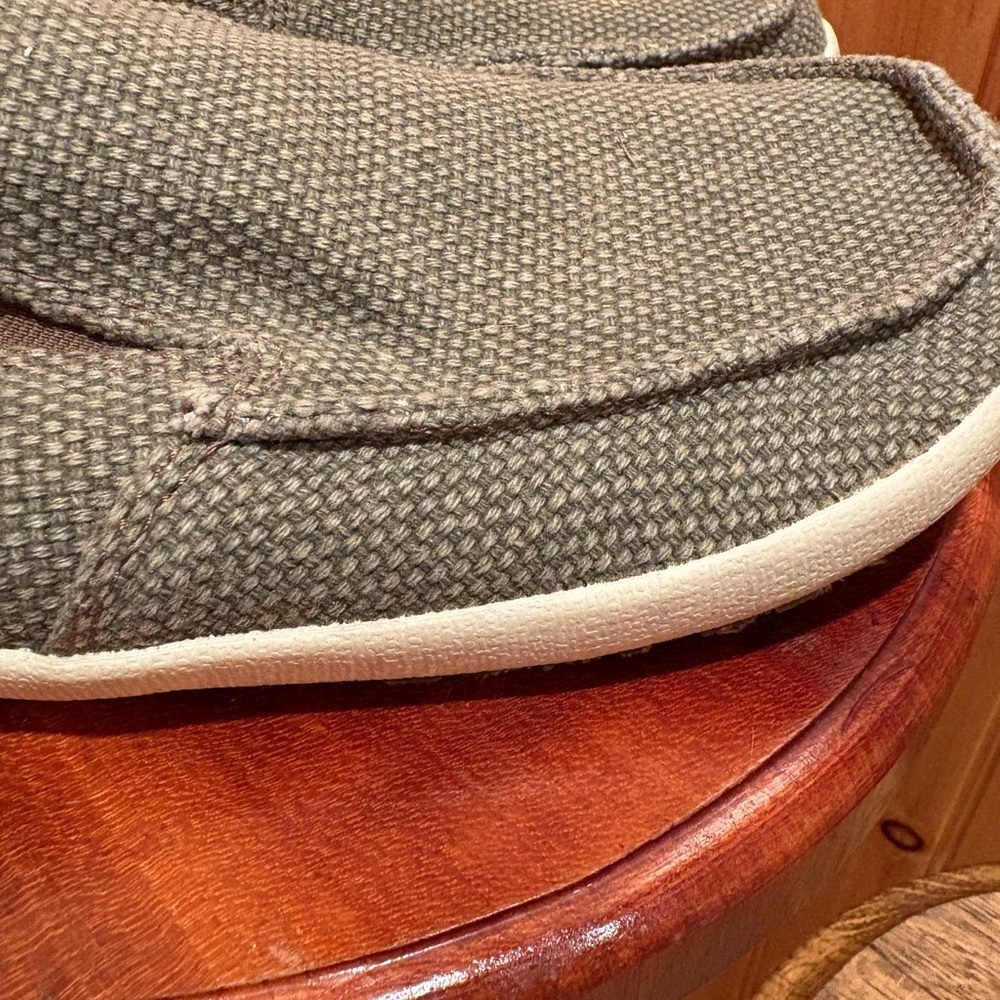 Sanuk men’s khaki slip on loafer casual - Picture 2 of 7